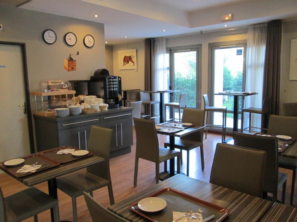 Top Motel Istres Eksteriør billede